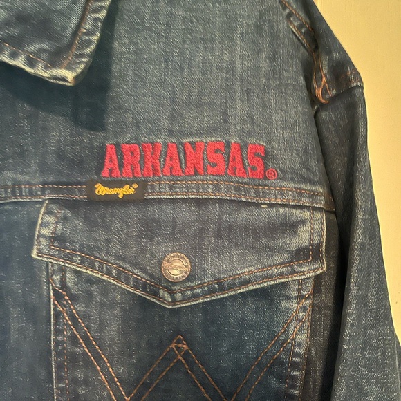 Arkansas Razorbacks Wrangler Denim Jacket - Picture 2 of 8